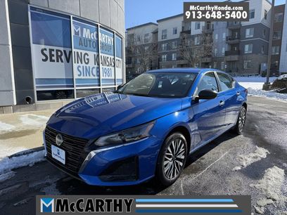 Used 2025 Nissan Altima 2.5 SV