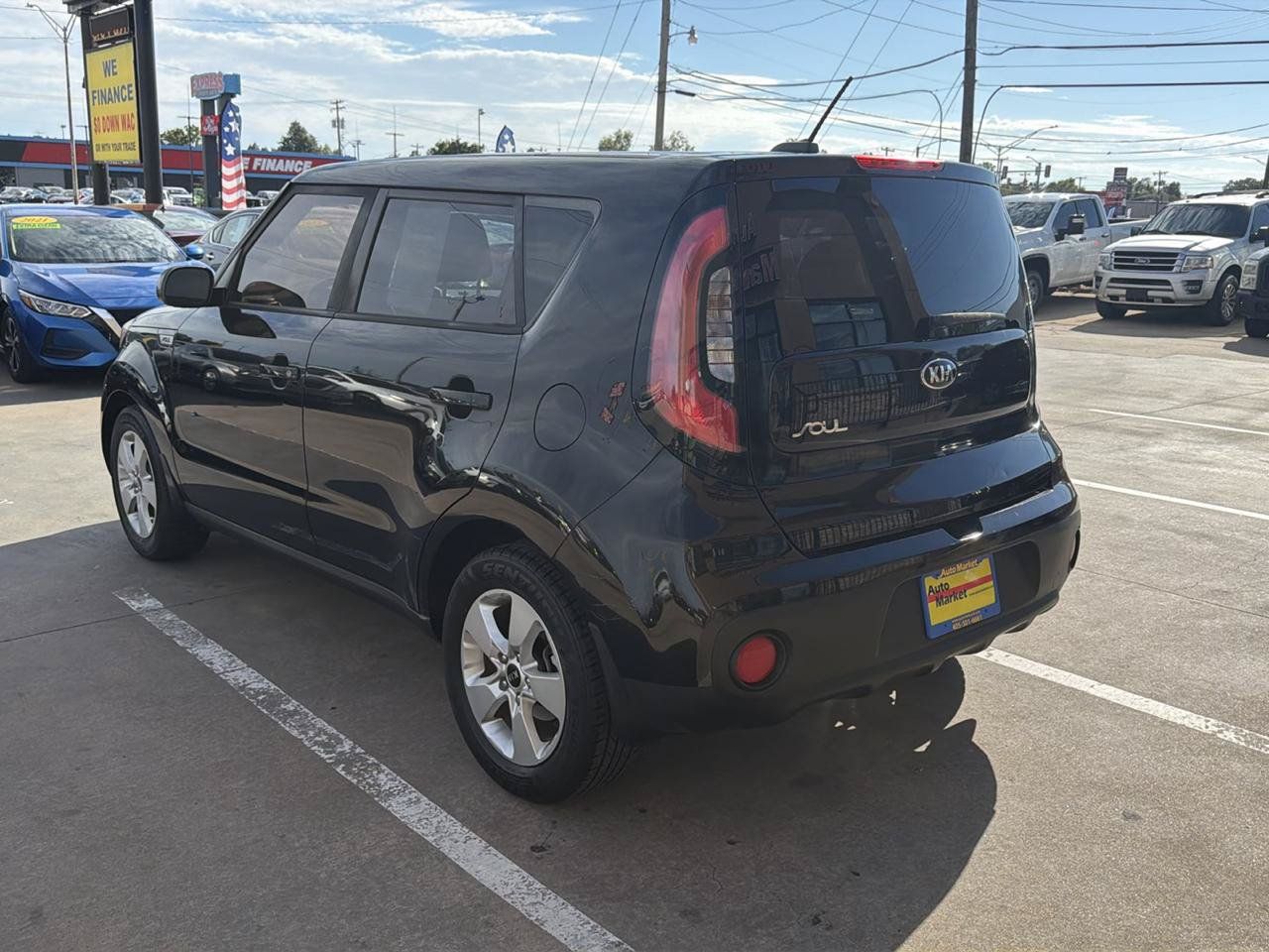 Used 2017 Kia Soul FWD image 7