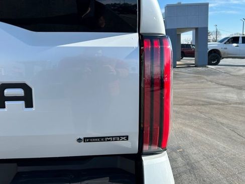 Used 2025 Toyota Tundra Platinum image 7