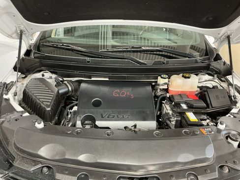 Used 2022 Buick Enclave Essence w/ Experience Buick Package FWD image 18