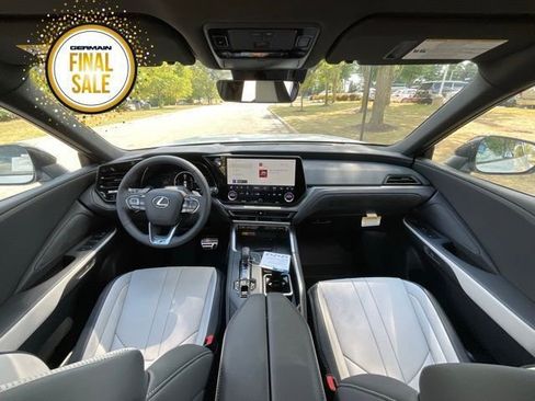 New 2025 Lexus TX 500h AWD image 13