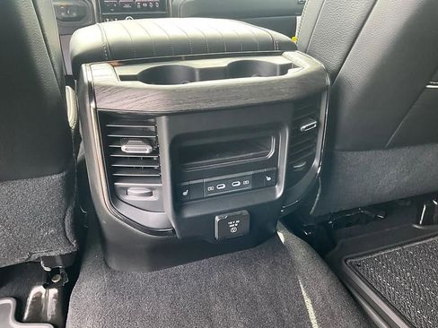 New 2026 RAM 3500 Limited AWD/4WD image 36