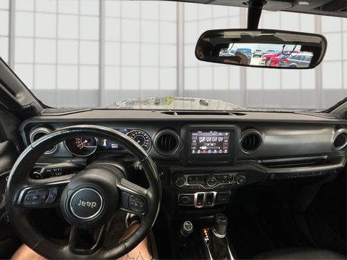 Used 2022 Jeep Wrangler Sport AWD/4WD image 23