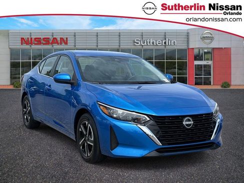 Certified 2025 Nissan Sentra SV FWD image 1