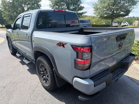 Used 2023 Nissan Frontier PRO-4X w/ Pro-4X Premium Package AWD/4WD image 7