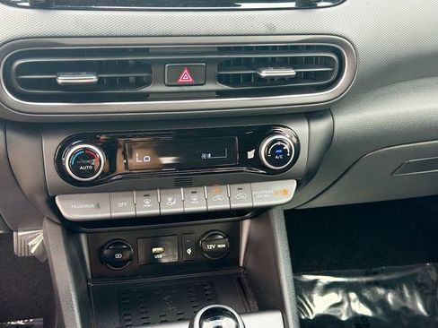 Certified 2023 Hyundai Kona SEL w/ Convenience Package FWD image 15