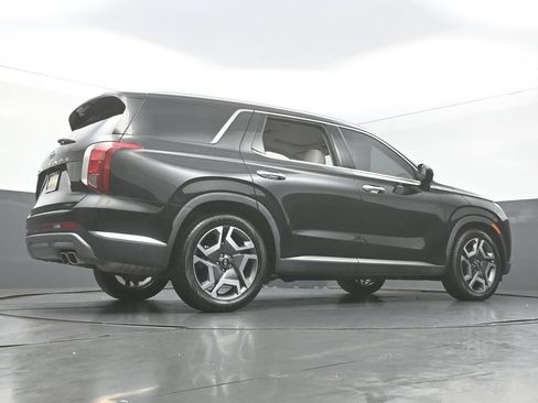 Used 2023 Hyundai Palisade Limited w/ Cargo Package FWD image 50