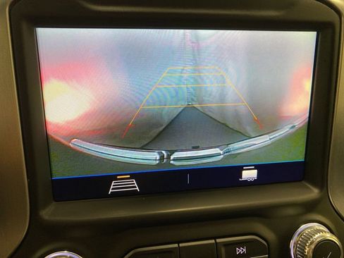 Used 2021 GMC Sierra 1500 Elevation image 19