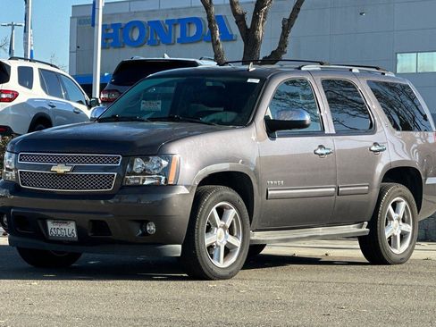Used 2011 Chevrolet Tahoe LT w/ Regional Value Package image 8
