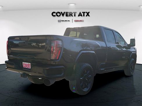 Used 2024 GMC Sierra 3500 AT4 w/ AT4 Premium Plus Package image 5