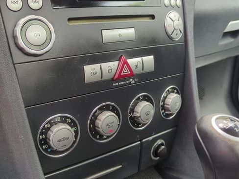 Used 2005 Mercedes-Benz SLK 350 image 22