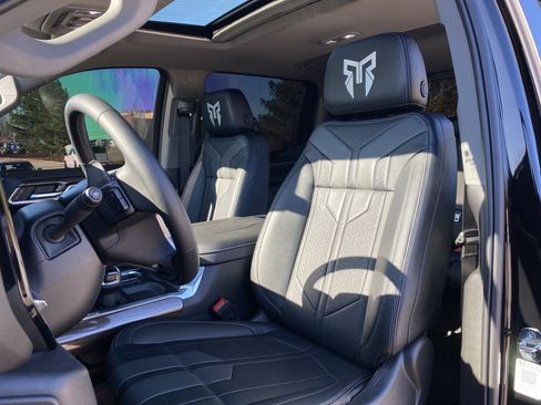 Used 2024 Chevrolet Silverado 1500 RST w/ All Star Edition Plus image 86