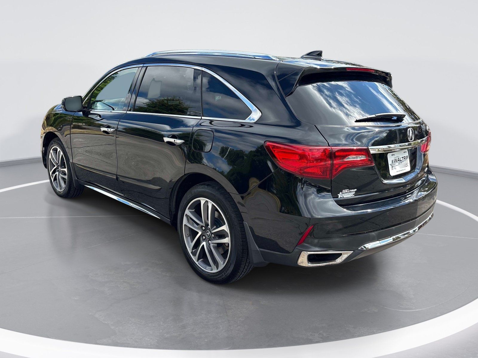 Used 2018 Acura MDX w/ Advance Package AWD/4WD image 6