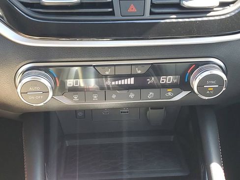 New 2025 Nissan Altima 2.5 SR w/ SR Premium Package image 16