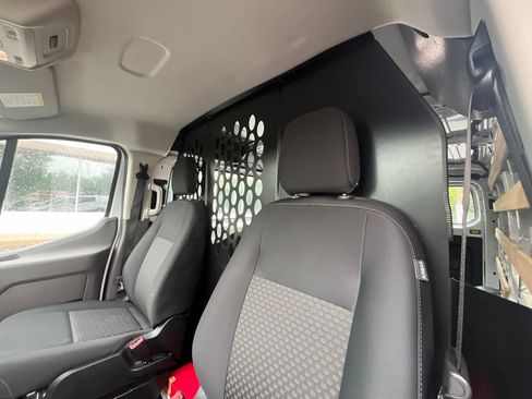 Used 2025 Ford Transit 250 Low Roof w/ Exterior Upgrade Package RWD image 11
