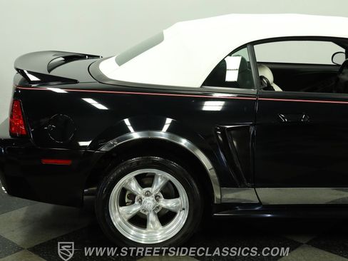 Used 2000 Ford Mustang GT RWD image 28