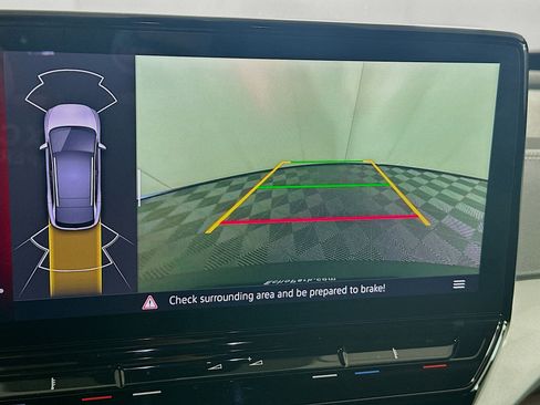 Used 2023 Volkswagen ID.4 Pro S image 22