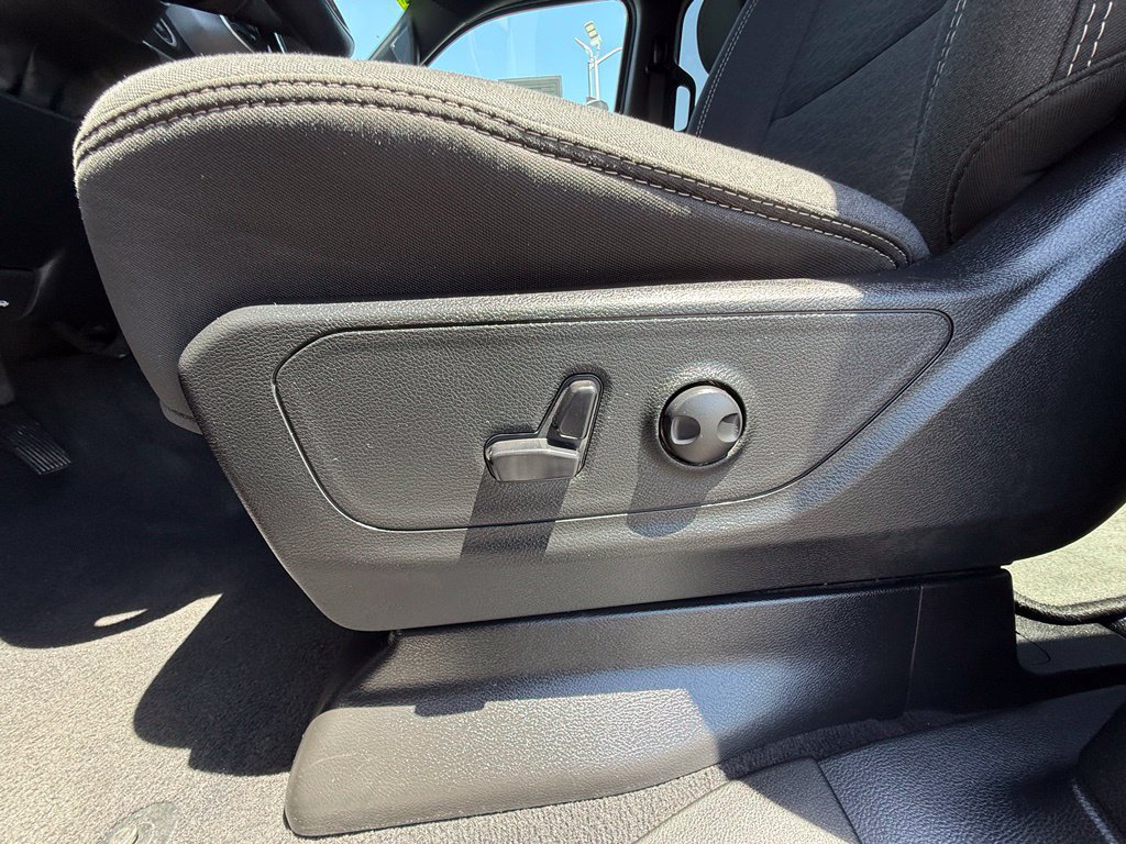 Used 2025 RAM 1500 Big Horn AWD/4WD image 34