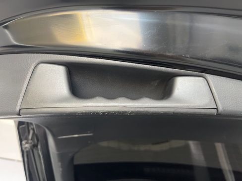 Used 2021 Toyota RAV4 XLE FWD image 14