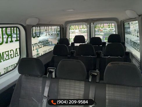 Used 2016 Mercedes-Benz Sprinter 2500 image 3