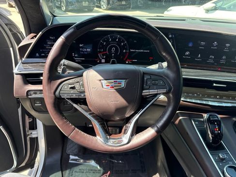 Used 2023 Cadillac Escalade ESV V w/ LPO, ONYX Package AWD/4WD image 23