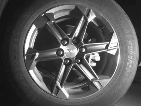 Used 2025 Chevrolet Blazer LT FWD image 14