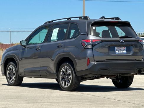 Used 2026 Subaru Forester AWD/4WD image 5