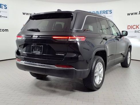 Used 2024 Jeep Grand Cherokee Laredo X w/ Luxury Tech Group I AWD/4WD image 4