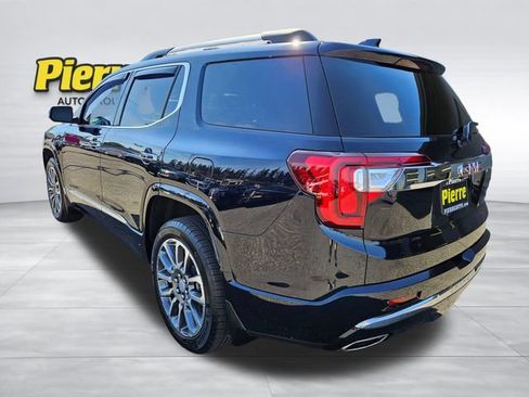Used 2022 GMC Acadia Denali w/ Denali Ultimate Package AWD/4WD image 3