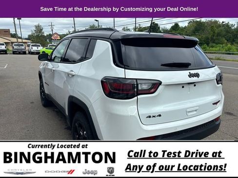 Used 2023 Jeep Compass Trailhawk w/ Trailhawk Elite Group image 8