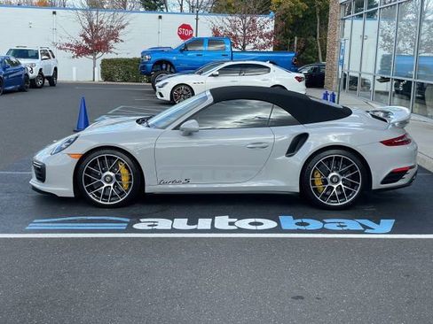 Used 2019 Porsche 911 Turbo S image 19