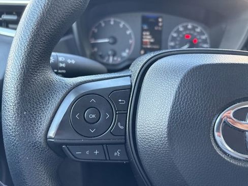 Used 2024 Toyota Corolla LE image 20