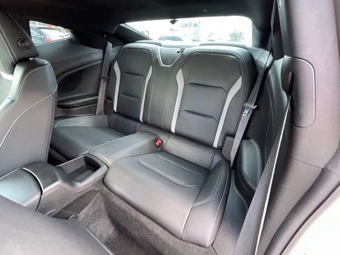 Used 2018 Chevrolet Camaro SS image 33