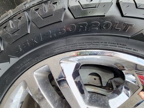 Used 2019 Chevrolet Silverado 2500 W/T AWD/4WD image 21