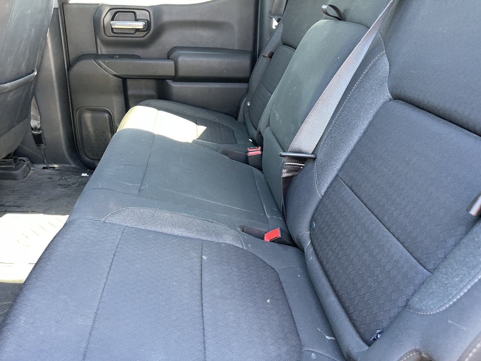 Used 2022 Chevrolet Silverado 1500 LT AWD/4WD image 9
