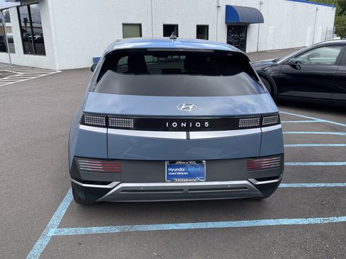 Certified 2024 Hyundai Ioniq 5 SE RWD image 4