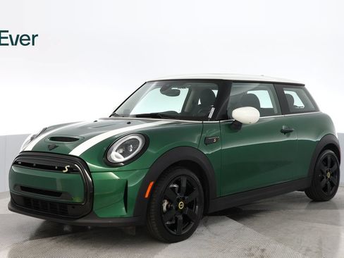Used 2024 MINI Cooper SE FWD image 2