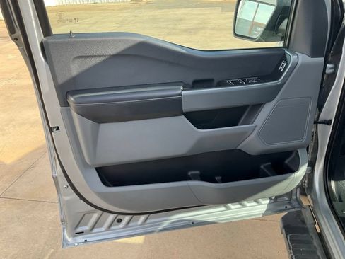 Used 2023 Ford F150 XLT RWD image 5