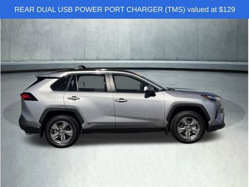 Used 2025 Toyota RAV4 LE image 13