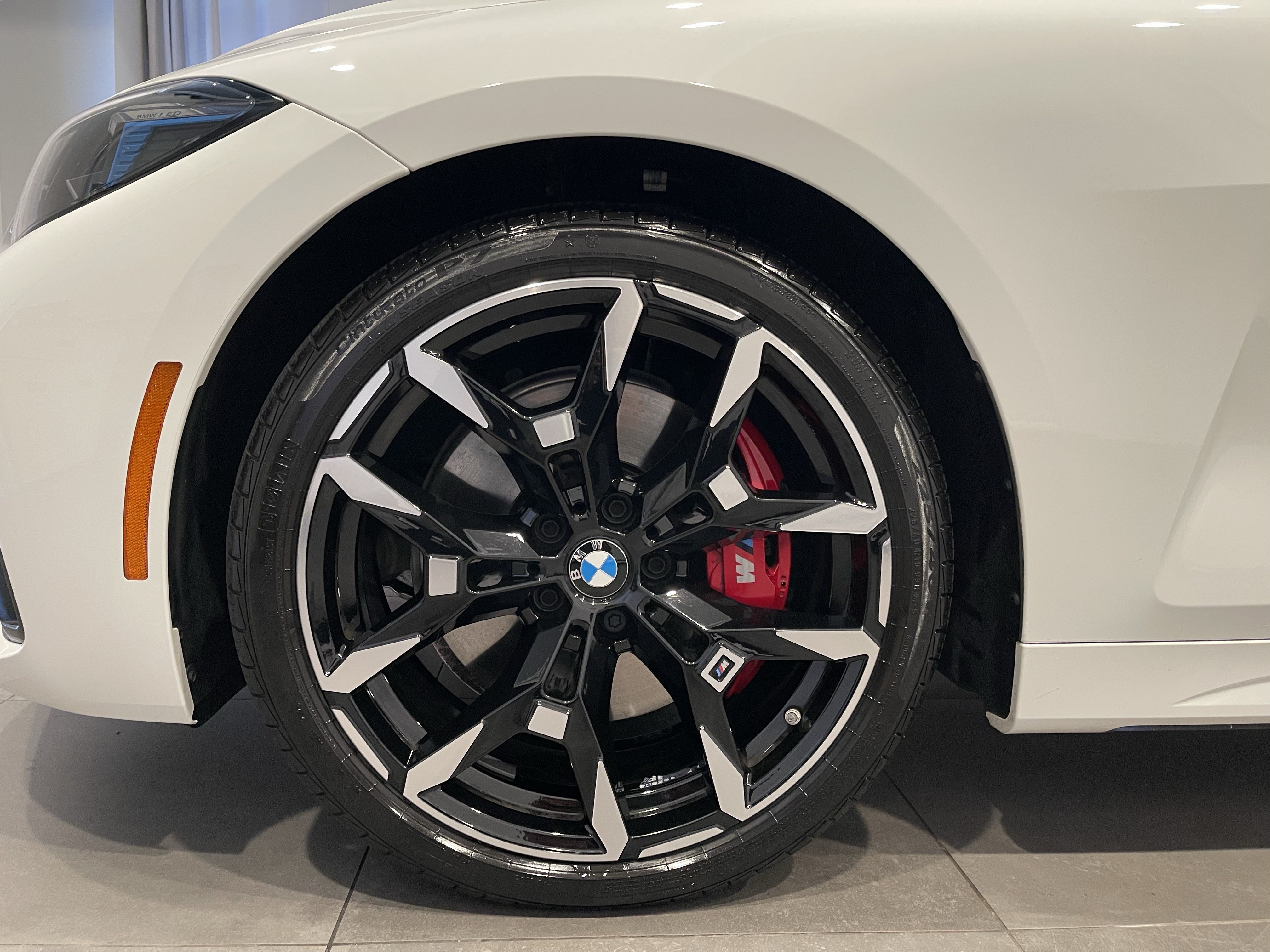Used 2026 BMW 430i xDrive Coupe w/ M Sport Package AWD/4WD image 7