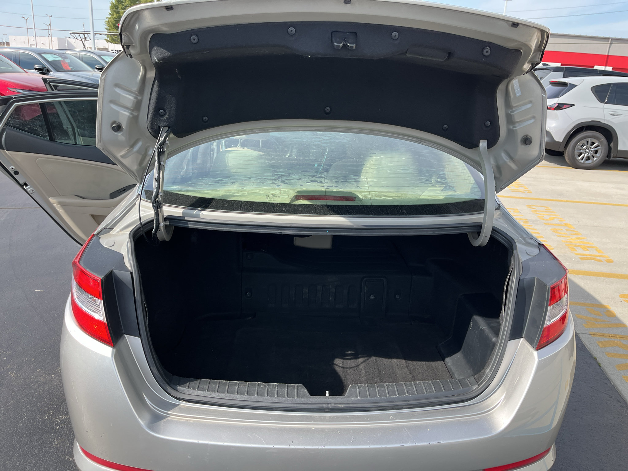 Used 2013 Kia Optima LX w/ Hybrid Convenience Pkg FWD image 34