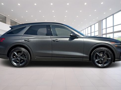 Used 2026 Genesis GV70 2.5T Sport Prestige AWD/4WD image 3