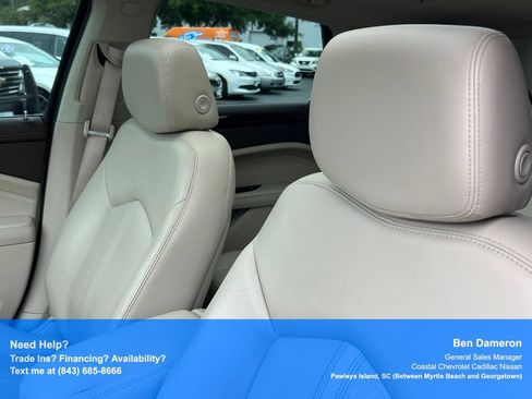 Used 2015 Cadillac SRX Premium FWD image 11
