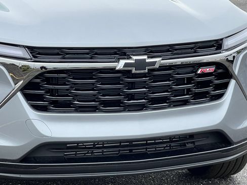 New 2026 Chevrolet Trax RS w/ Driver Confidence Package FWD image 38