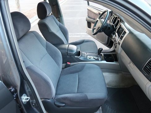 Used 2004 Toyota 4Runner Sport image 23