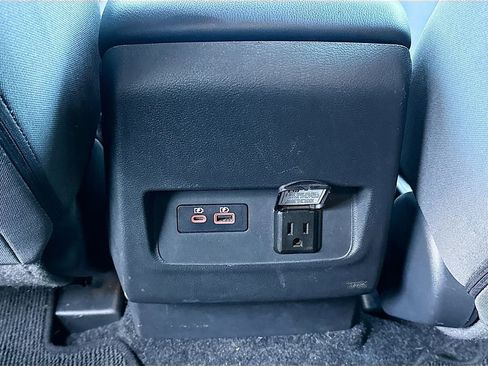 Used 2025 Nissan Frontier S w/ S Utility Package image 21