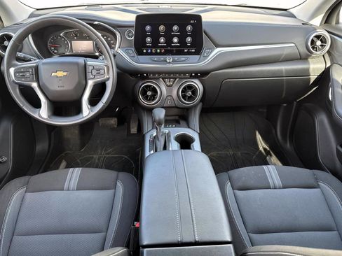 Certified 2024 Chevrolet Blazer LT w/ Convenience Package image 12