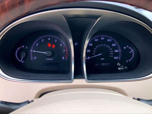 Used 2011 Toyota Avalon Limited FWD image 24