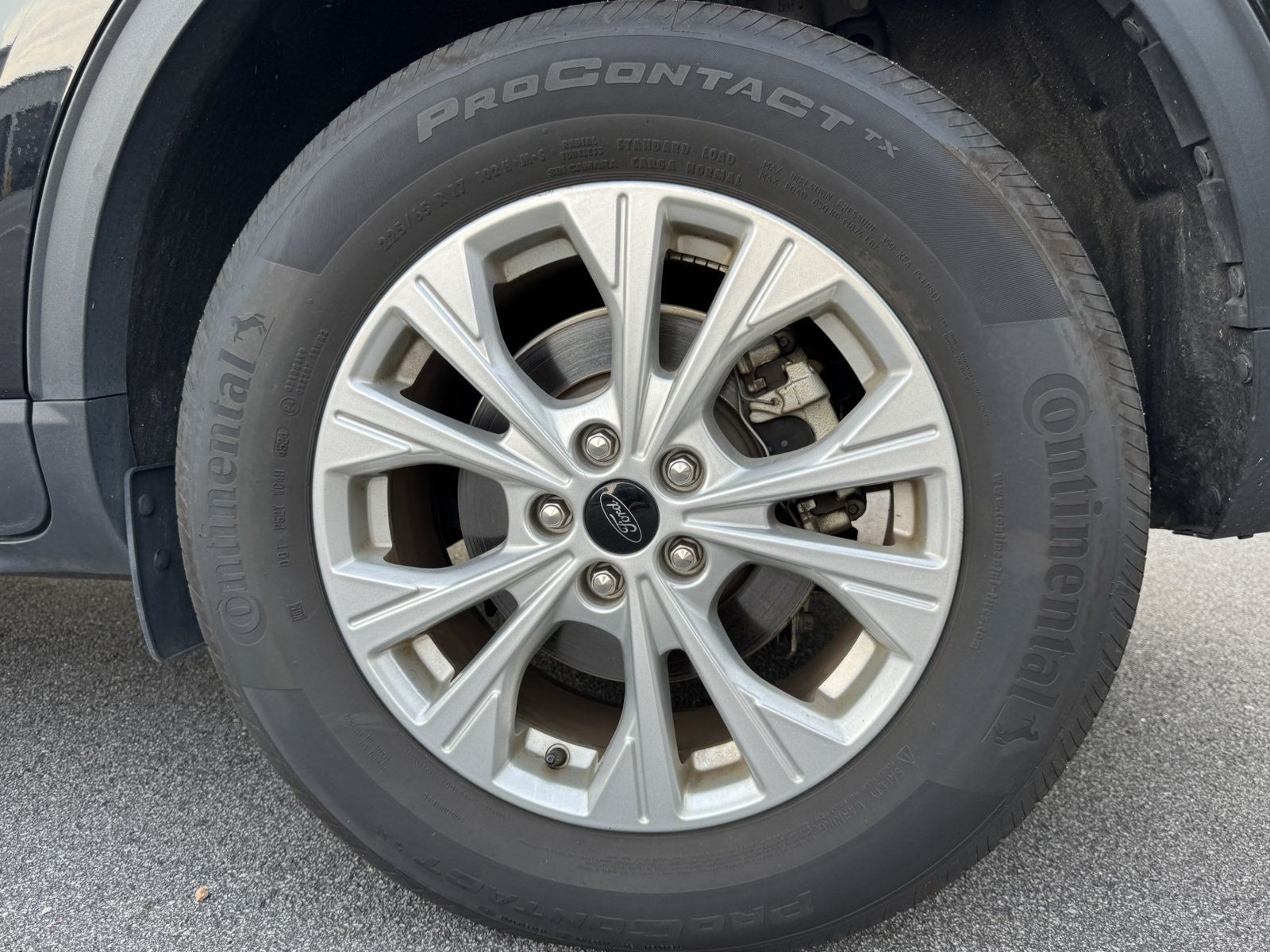 Used 2025 Ford Escape Active AWD/4WD image 20