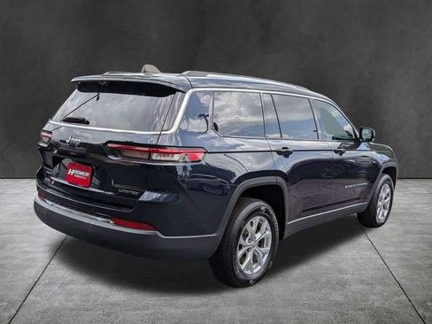 Used 2023 Jeep Grand Cherokee L Limited w/ Luxury Tech Group II AWD/4WD image 5